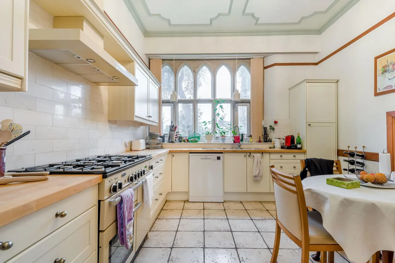 Church Road, Caldicot, NP26, photo 8