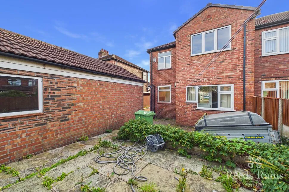 Marland Crescent, Stockport, SK5, photo 8