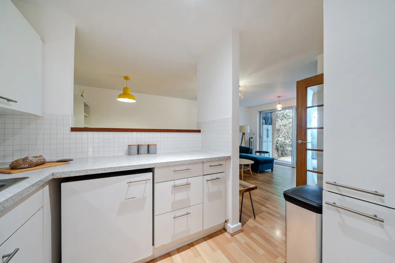 East Dulwich Road, SE22, photo 11