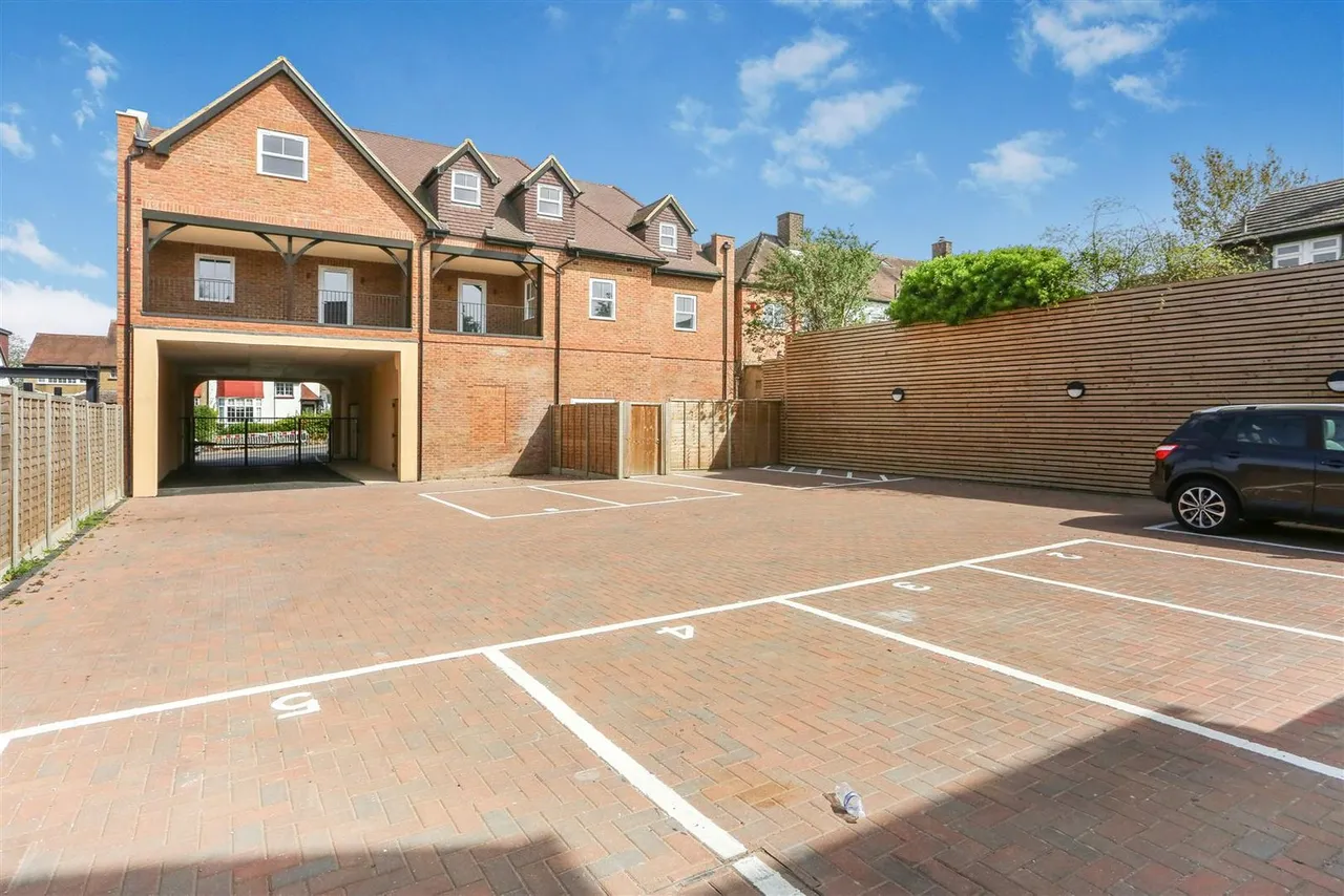 Malden Road, Cheam, Sutton, SM3 8QW, photo 16