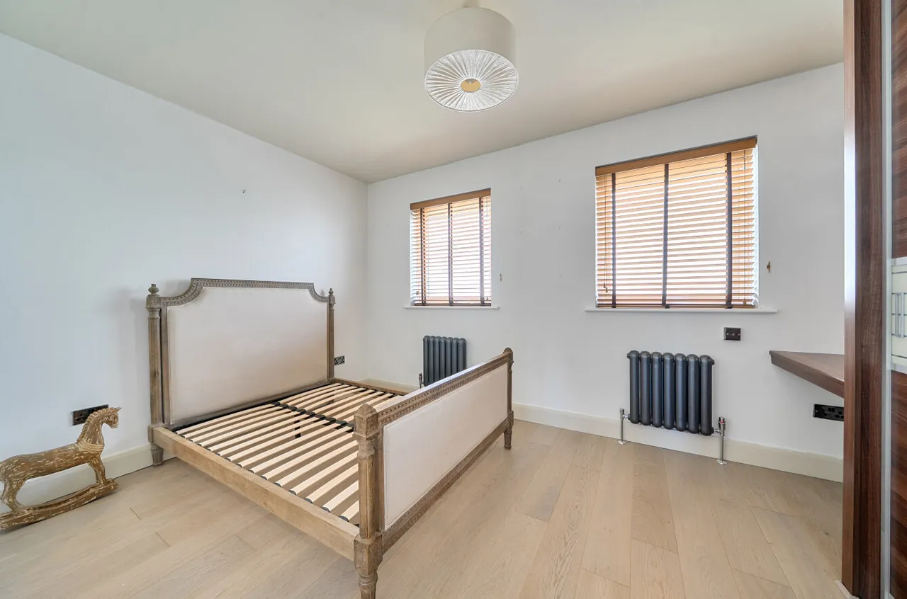 Victory Mews, The Strand, BN2, photo 12