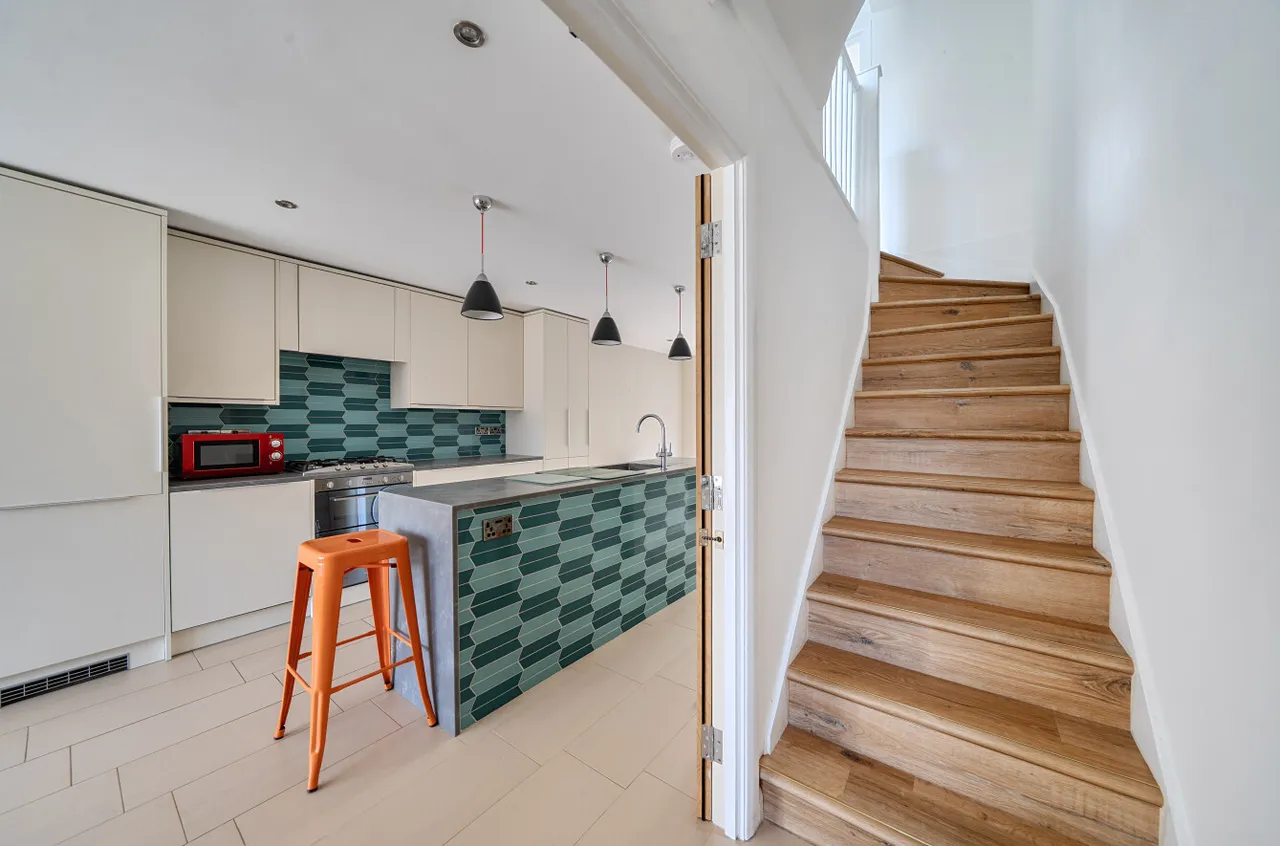 Victory Mews, The Strand, BN2, photo 4