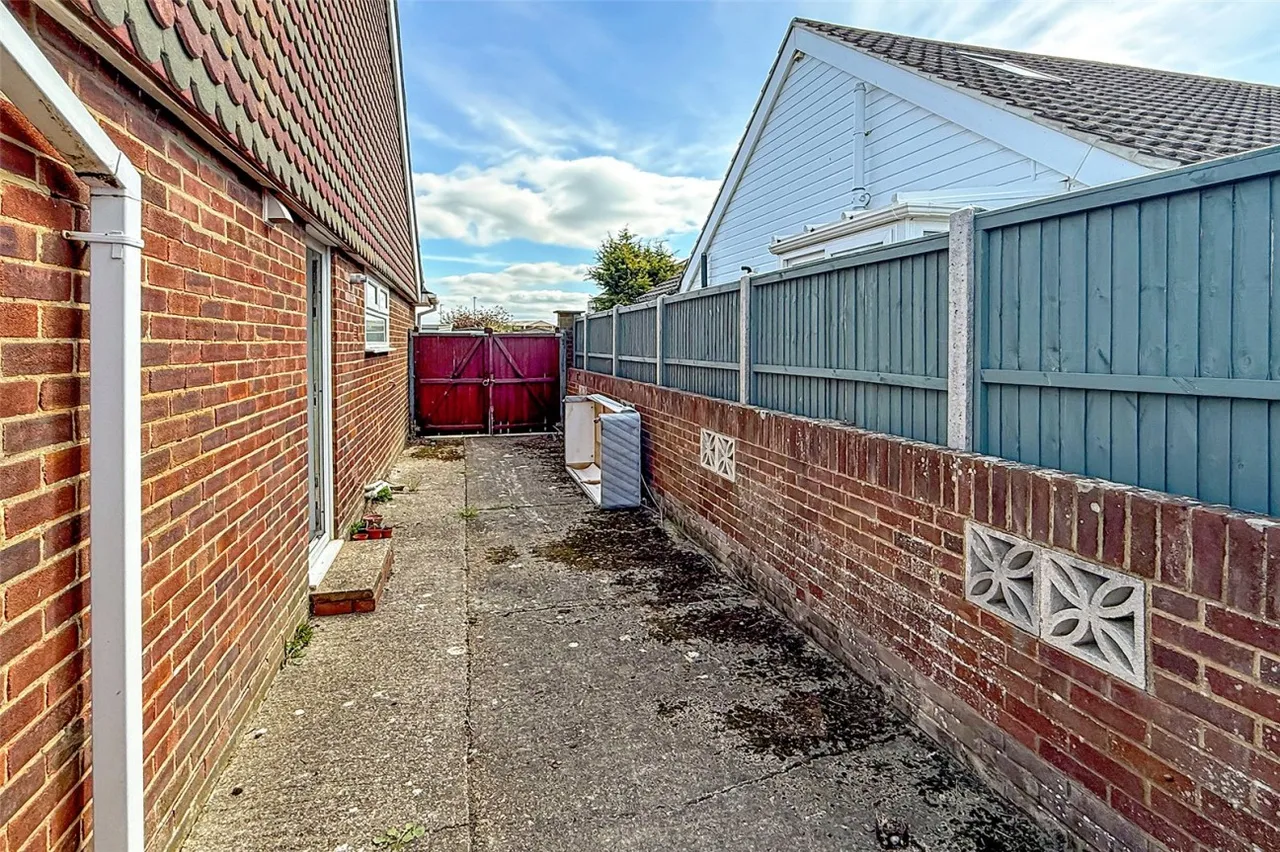 Littlehampton, BN17, photo 17