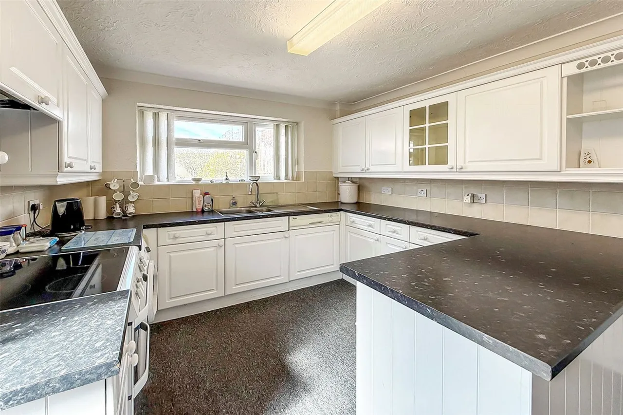 Littlehampton, BN17, photo 5