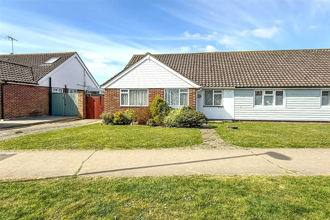 Littlehampton, BN17, photo 19