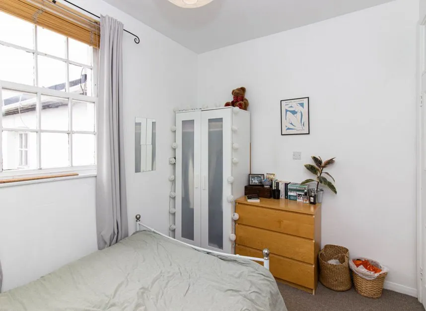 Kenmont Gardens, Willesden, NW10, photo 6