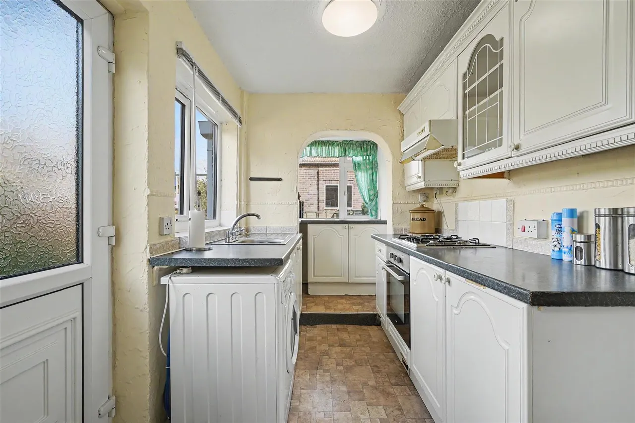 Banks Road, Toton, NG9, photo 9
