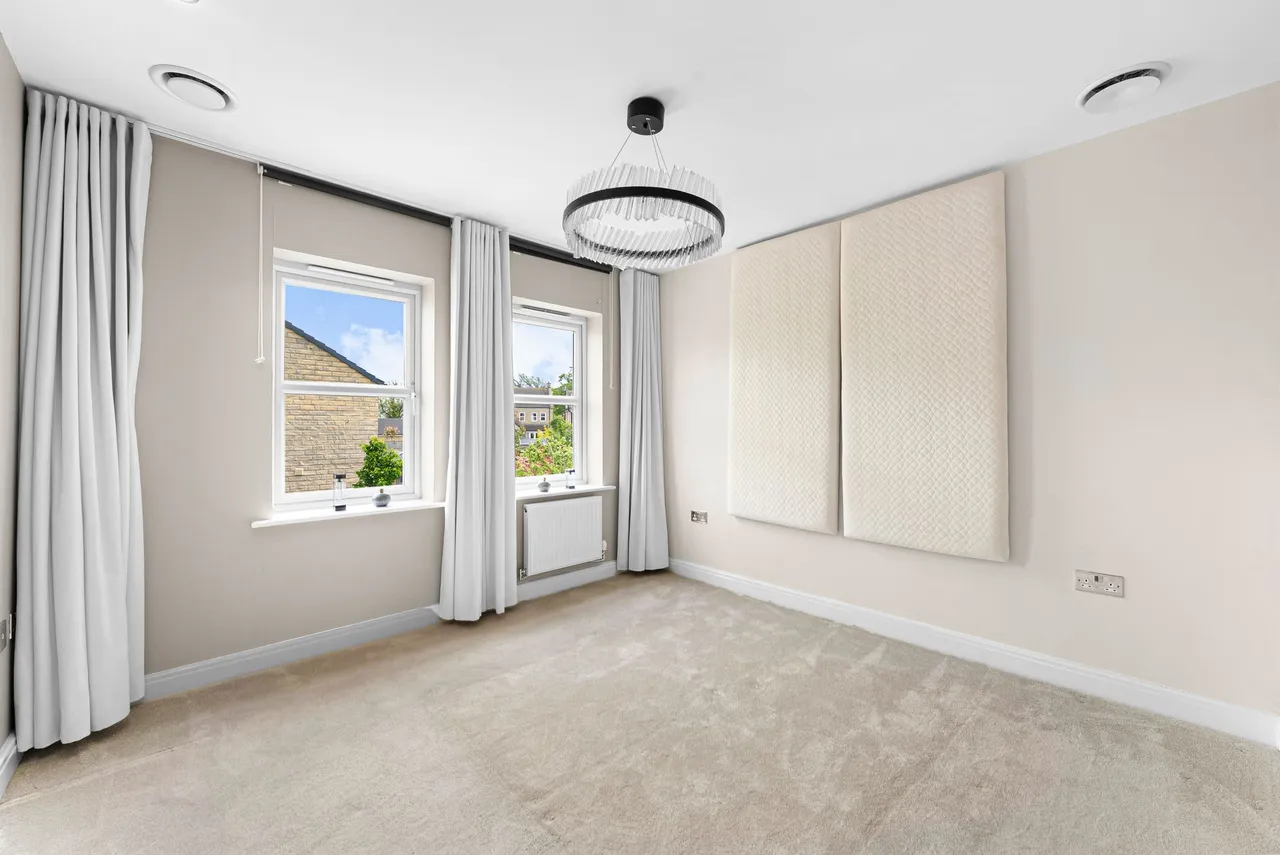 Spruisty Green, Killinghall, HG3, photo 18