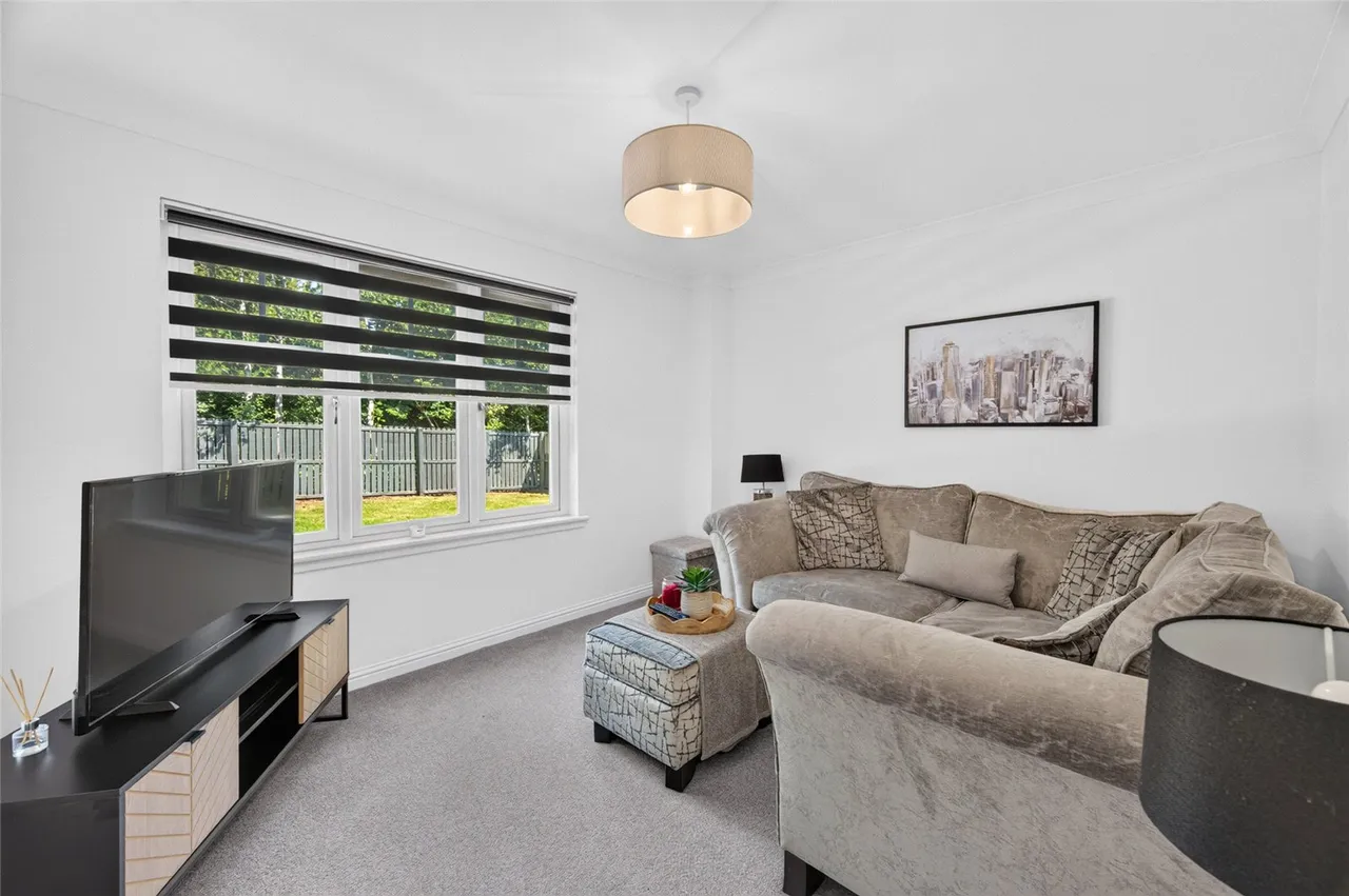 Burnland Crescent, Elrick, AB32, photo 4