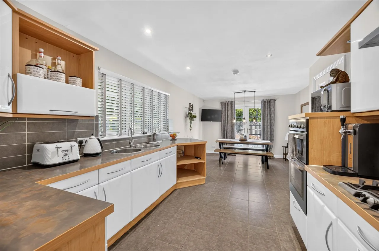 Burnland Crescent, Elrick, AB32, photo 8