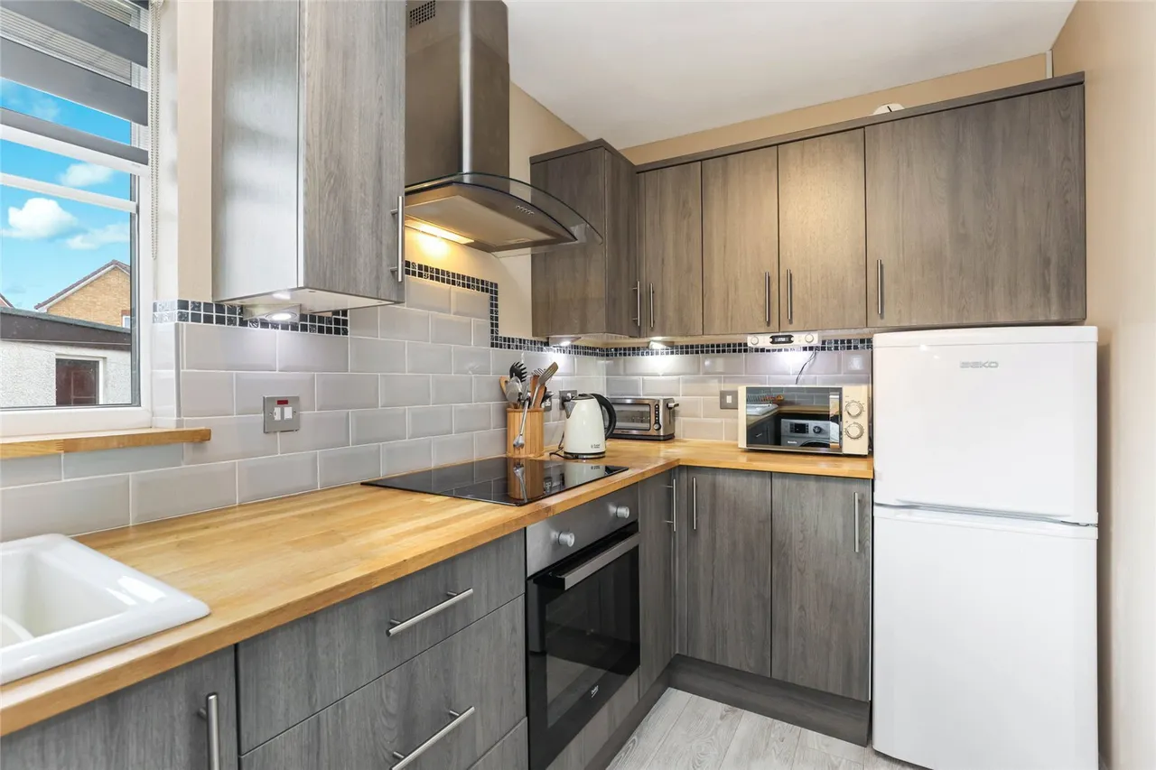 Redwood Crescent, Cambuslang, Glasgow, South Lanarkshire, G72, photo 8