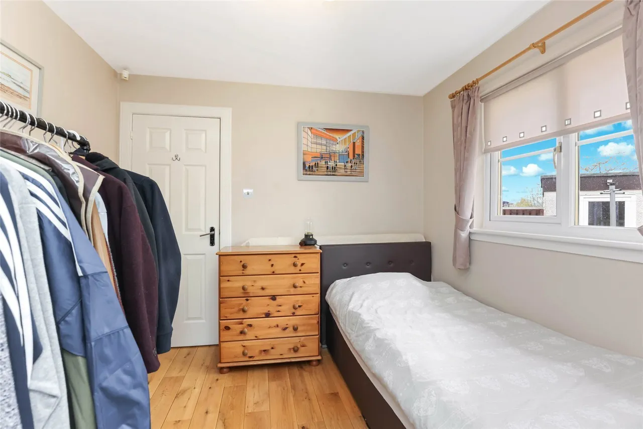 Redwood Crescent, Cambuslang, Glasgow, South Lanarkshire, G72, photo 11