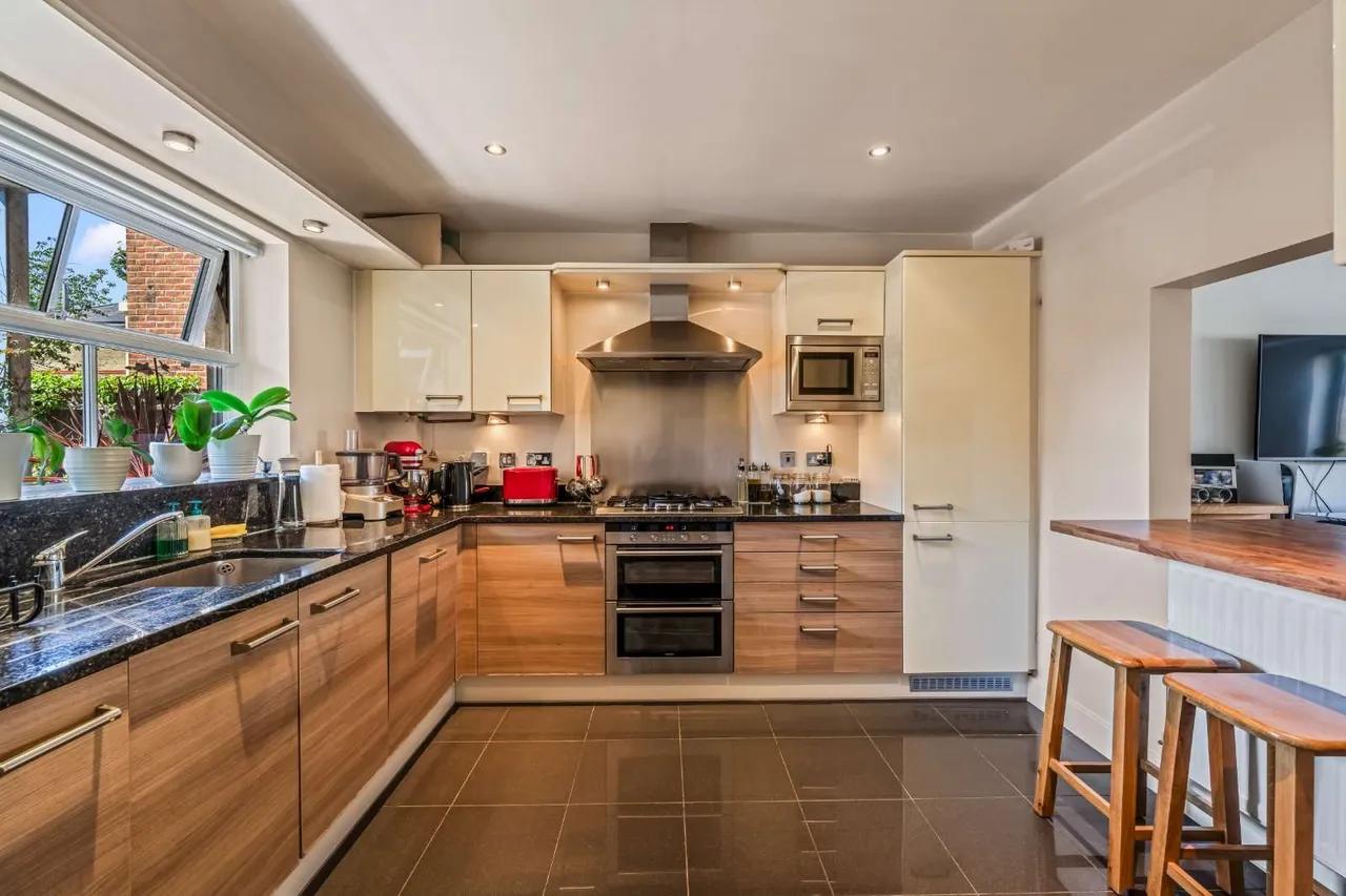 Candler Mews, Twickenham, TW1 3JF, photo 6