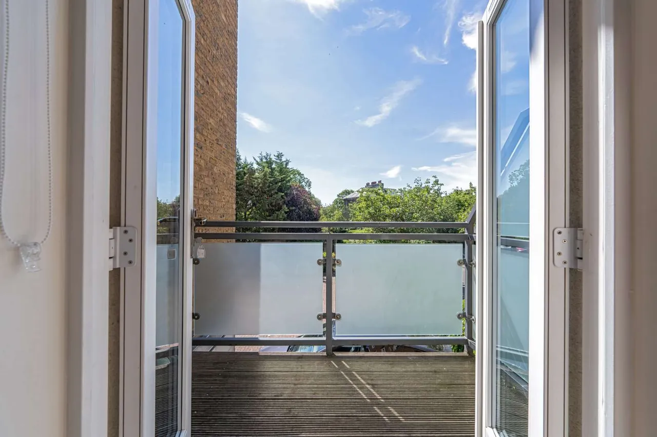 Candler Mews, Twickenham, TW1 3JF, photo 9