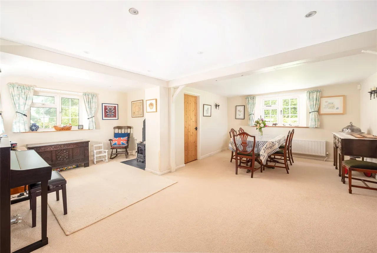 Larkwell House, Juniper Hill, NN13, photo 8
