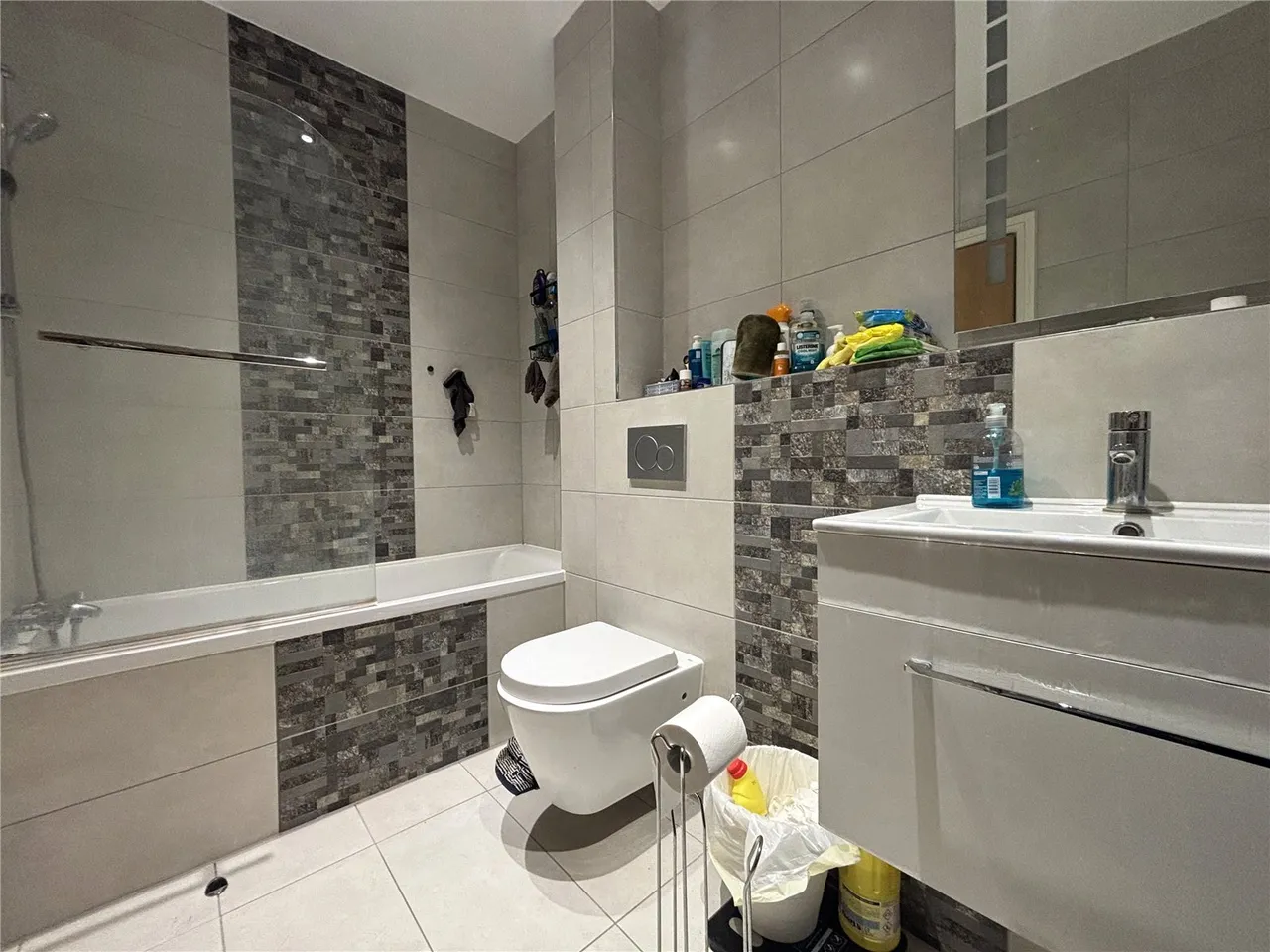 Bartley Way, Hook, Hampshire, RG27 9FG, photo 6