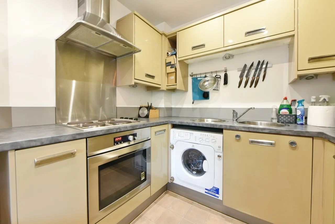 Withington Road, Whalley Range, Greater Manchester, M16, photo 8