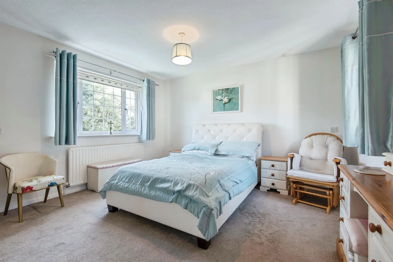 Kings Walk, Royston, photo 8