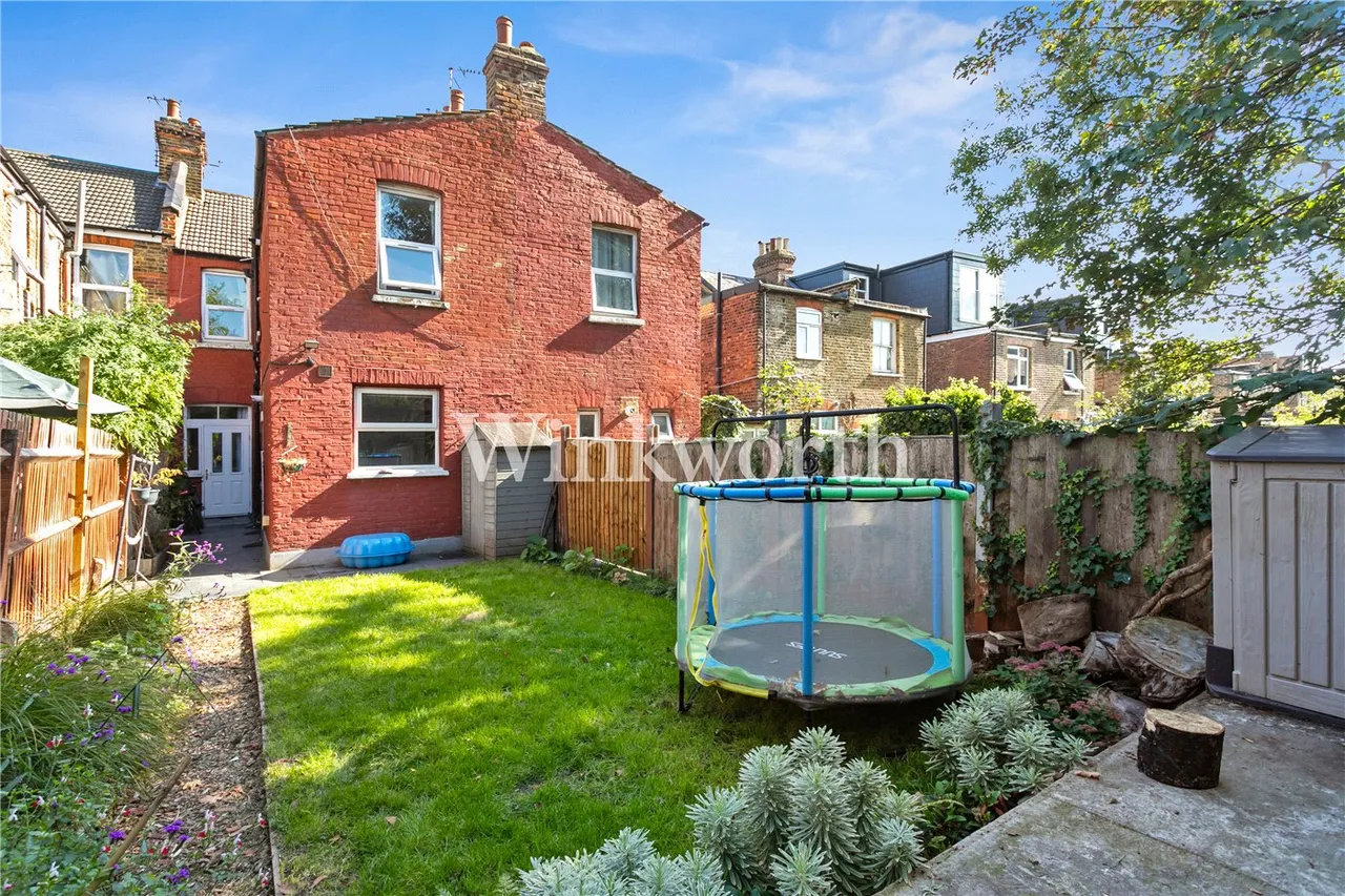 Handsworth Road, Tottenham, London, N17, photo 10