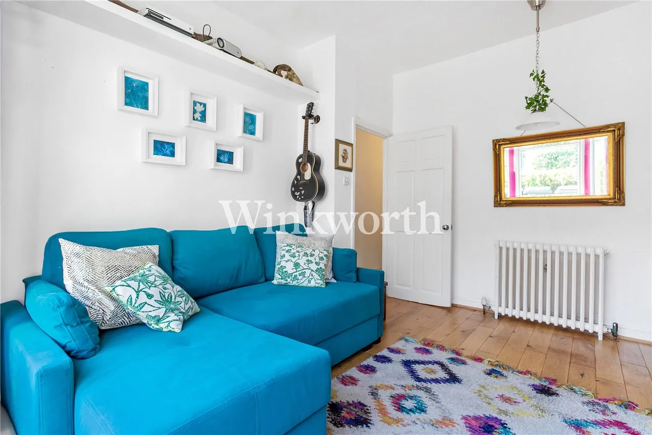 Handsworth Road, Tottenham, London, N17, photo 3