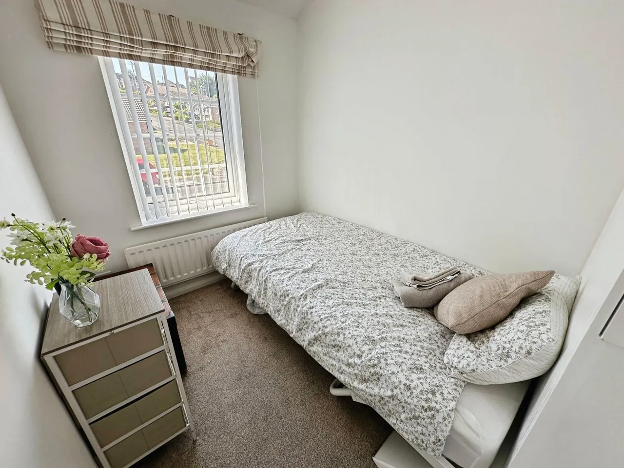Beaconsfield Road, Burton-On-Trent, DE13, photo 12