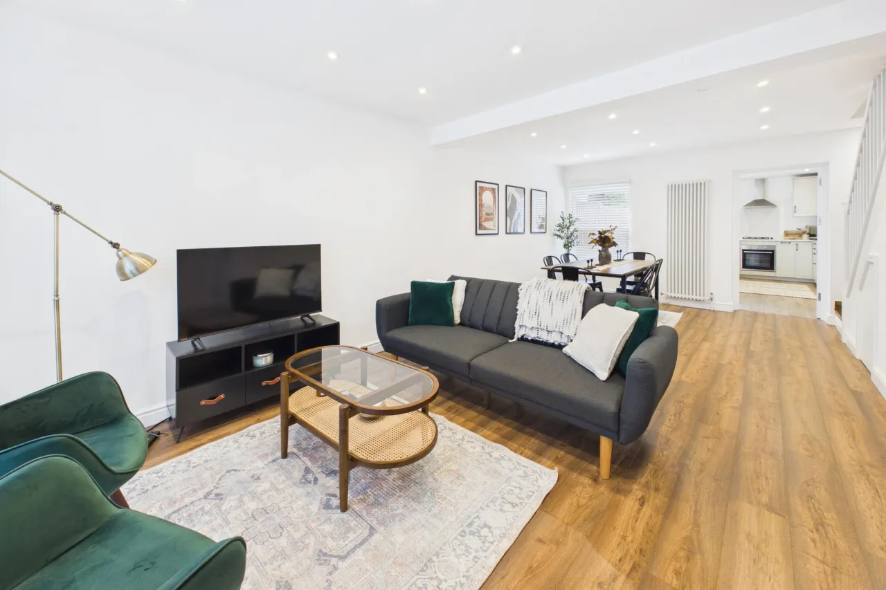 Glenview Gardens, Boxmoor, HP1, photo 15