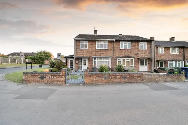 Blackbird Leys Road, Oxford, OX4, photo 37