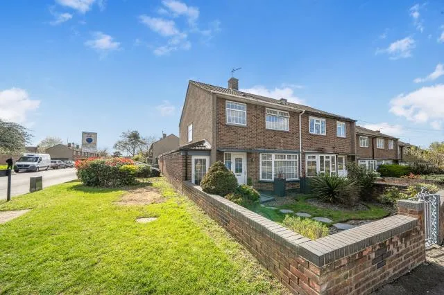 Blackbird Leys Road, Oxford, OX4, photo 22