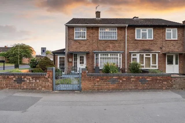 Blackbird Leys Road, Oxford, OX4, photo 34
