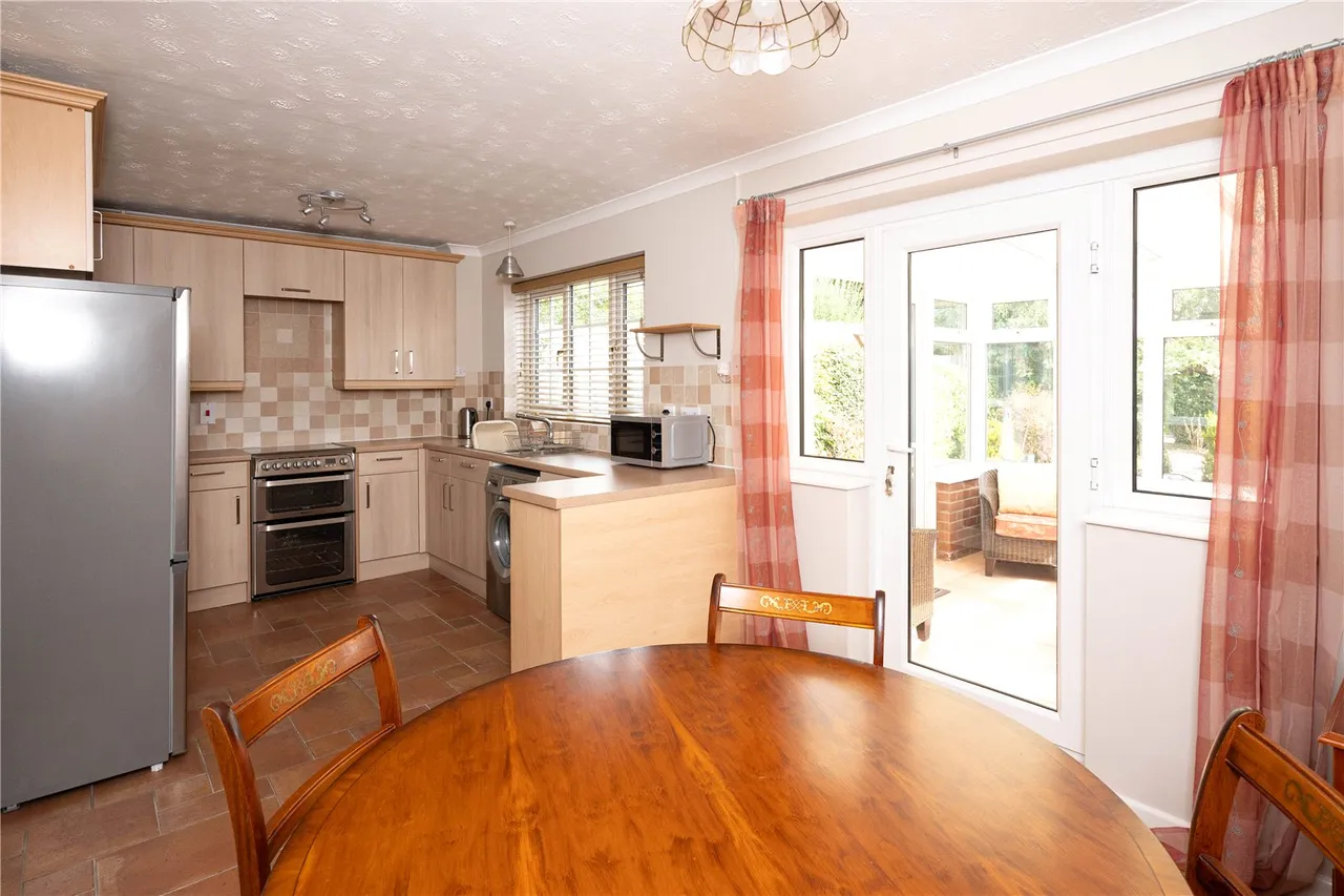 West Road, Bromsgrove, Worcestershire, B60 2NQ, photo 6