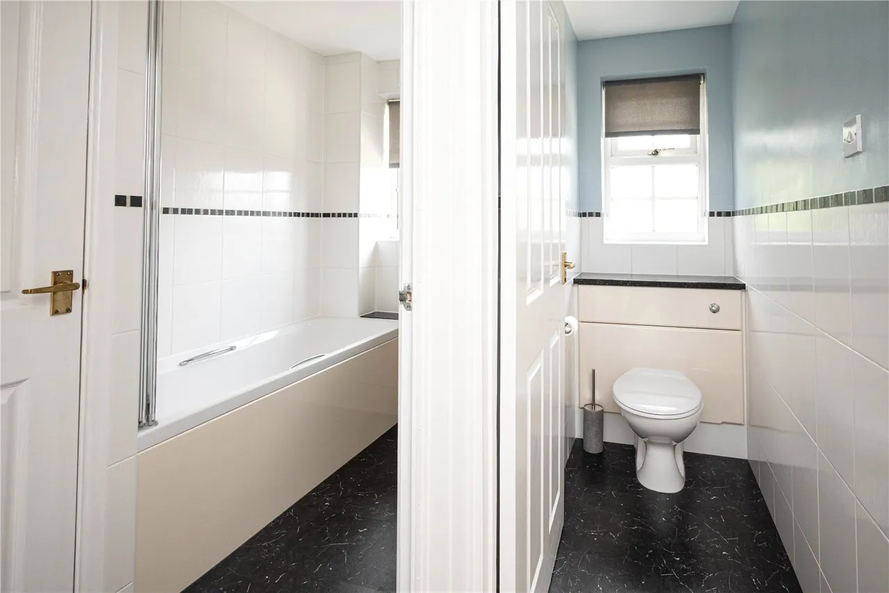 West Road, Bromsgrove, Worcestershire, B60 2NQ, photo 12
