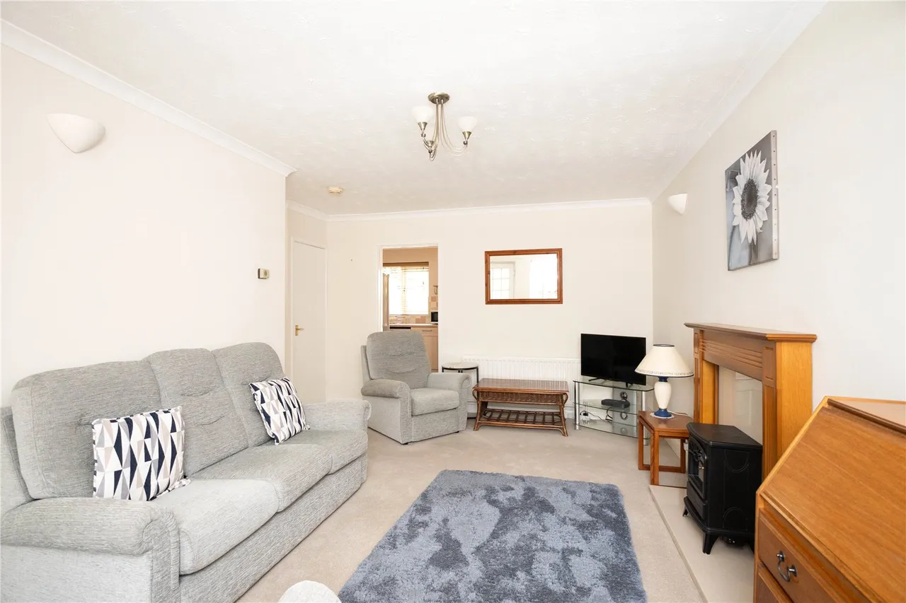 West Road, Bromsgrove, Worcestershire, B60 2NQ, photo 2