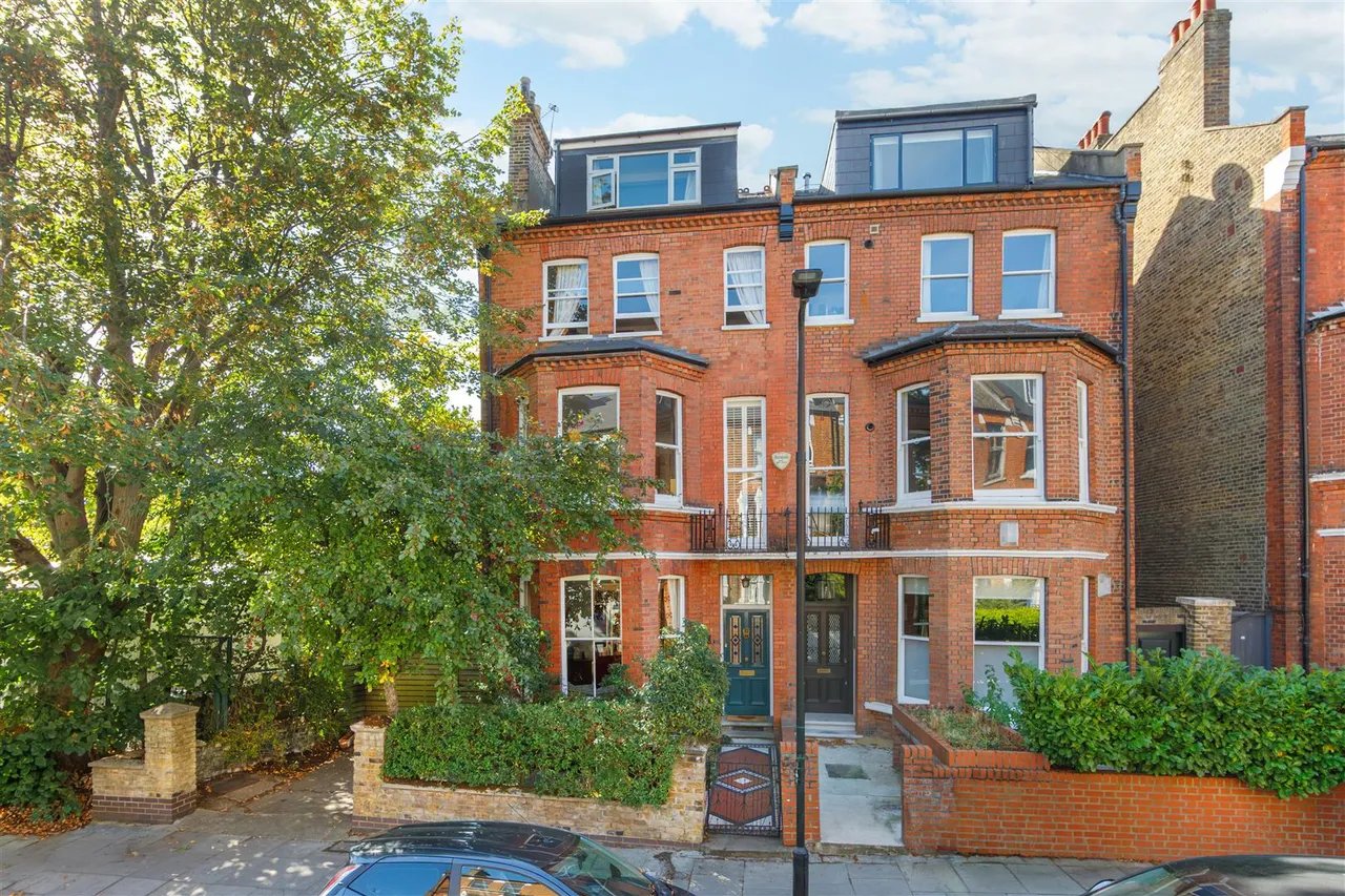 5 bed house for sale, Savernake Road, Hampstead, NW3