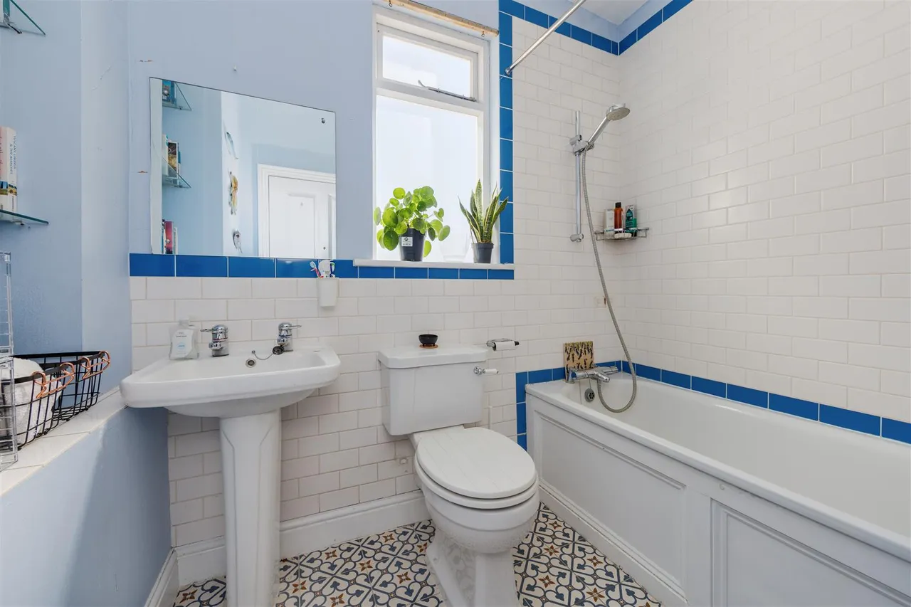 Savernake Road, Hampstead, NW3, photo 15