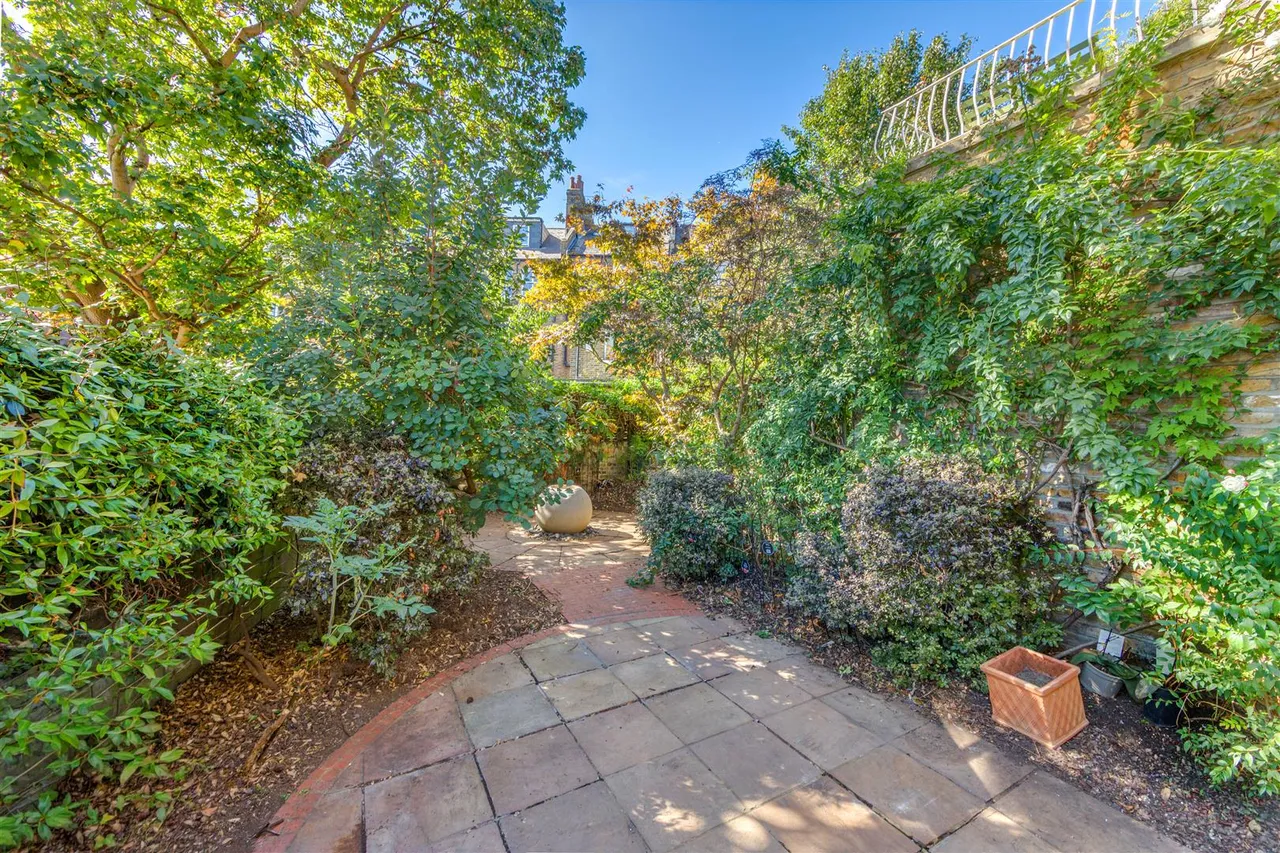 Savernake Road, Hampstead, NW3, photo 9