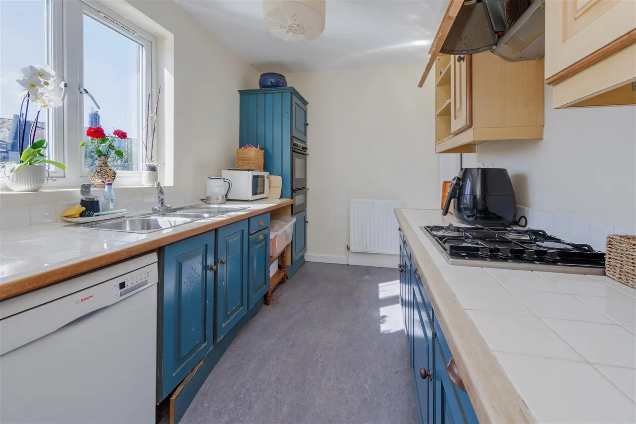Savernake Road, Hampstead, NW3, photo 26