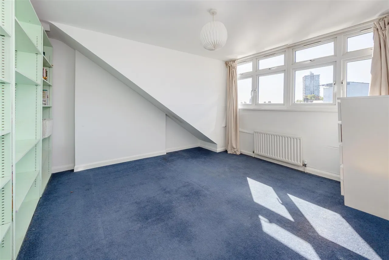 Savernake Road, Hampstead, NW3, photo 29