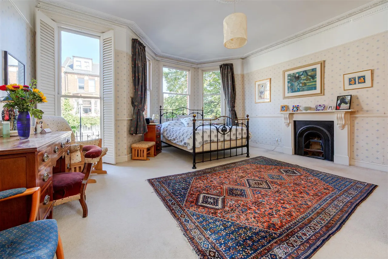 Savernake Road, Hampstead, NW3, photo 17
