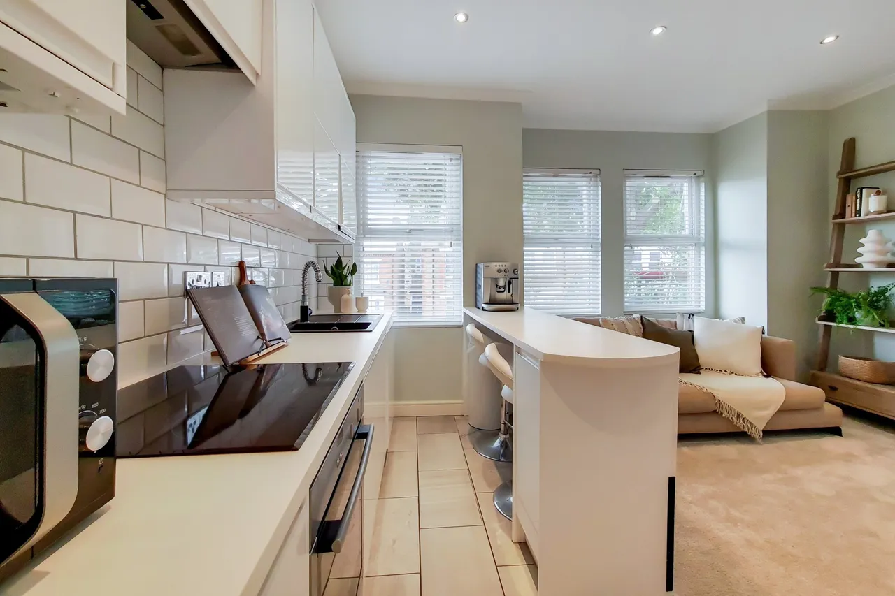 Greenford Avenue, London, W7 1HA, photo 7