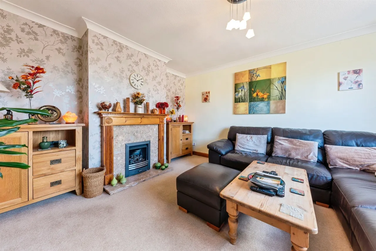 Long Lane, Farndon, NEWARK, photo 2