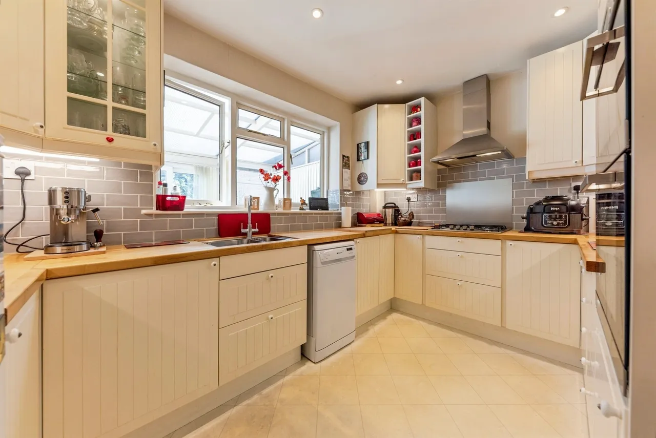 Long Lane, Farndon, NEWARK, photo 4