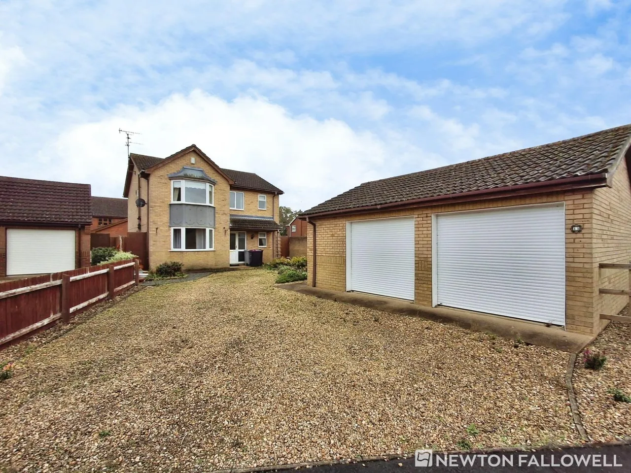 4 bed house for sale, Mountbatten Way, Bourne, PE10