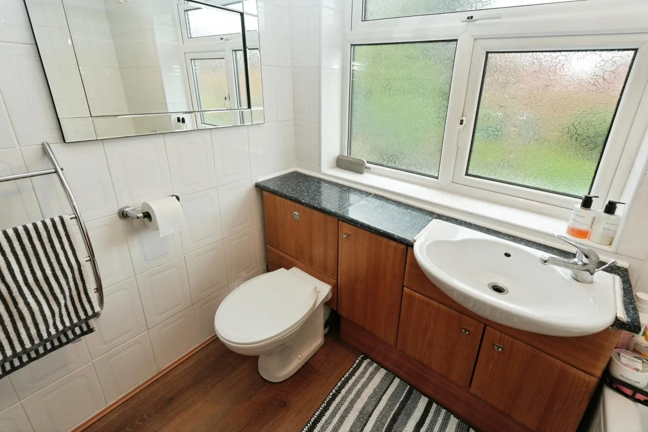 Niall Close, Edgbaston, B15, photo 24