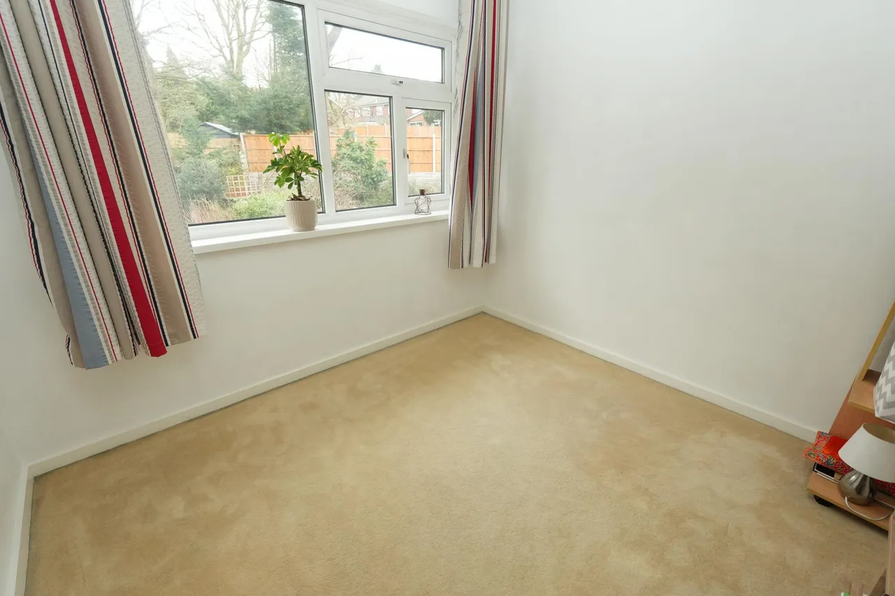 Niall Close, Edgbaston, B15, photo 20