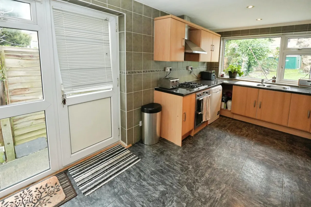 Niall Close, Edgbaston, B15, photo 8