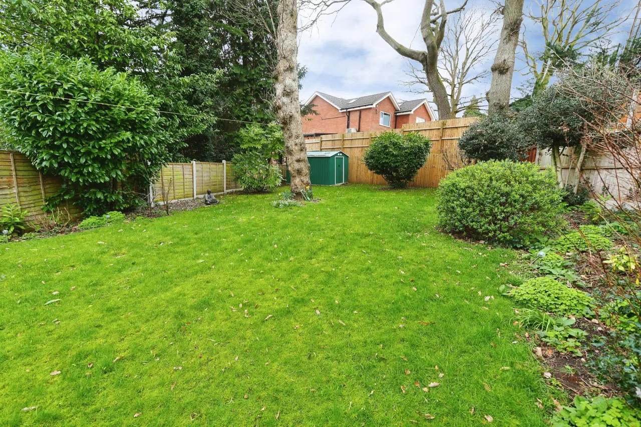 Niall Close, Edgbaston, B15, photo 25