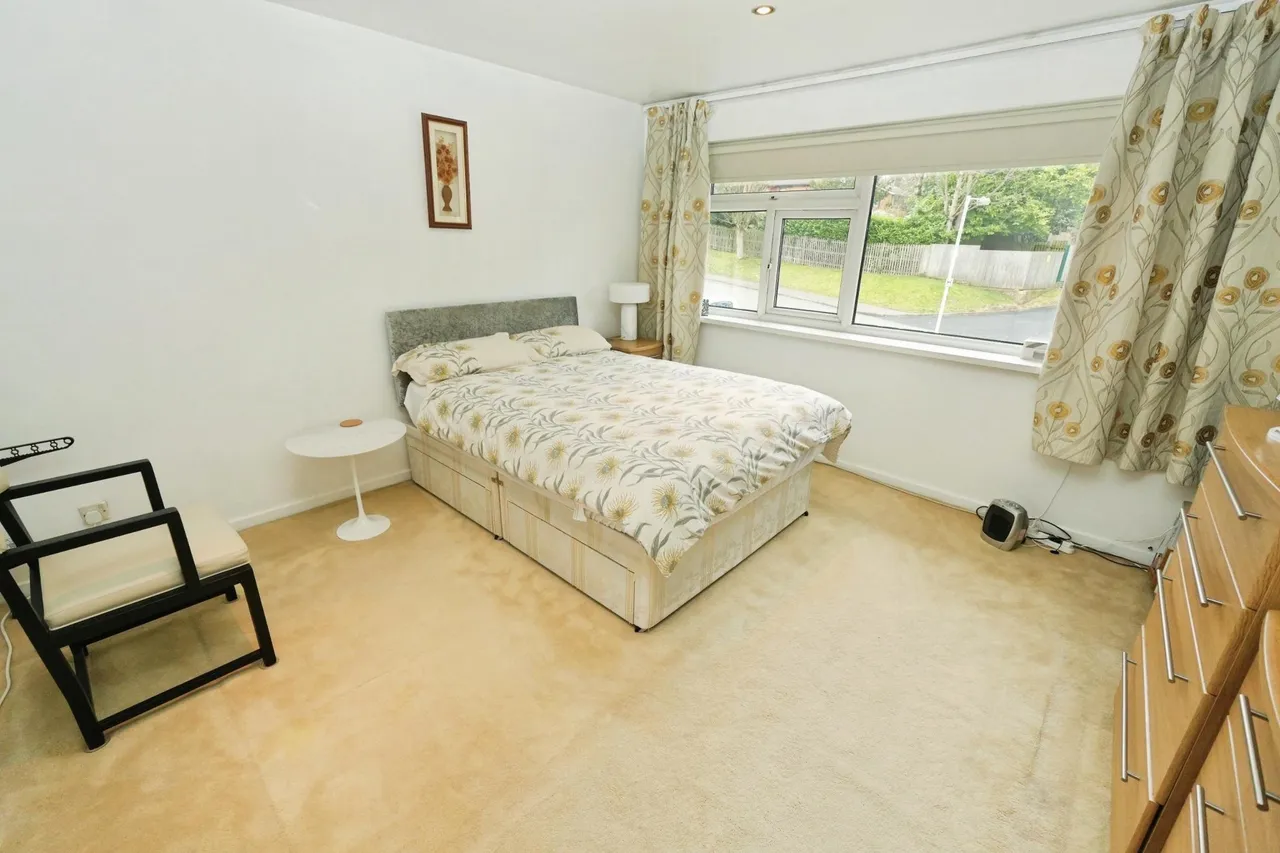 Niall Close, Edgbaston, B15, photo 15