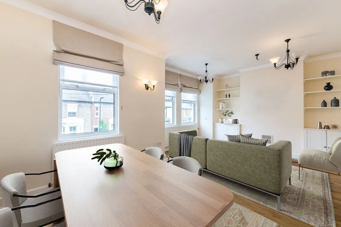 Berrymede Road, W4, photo 2