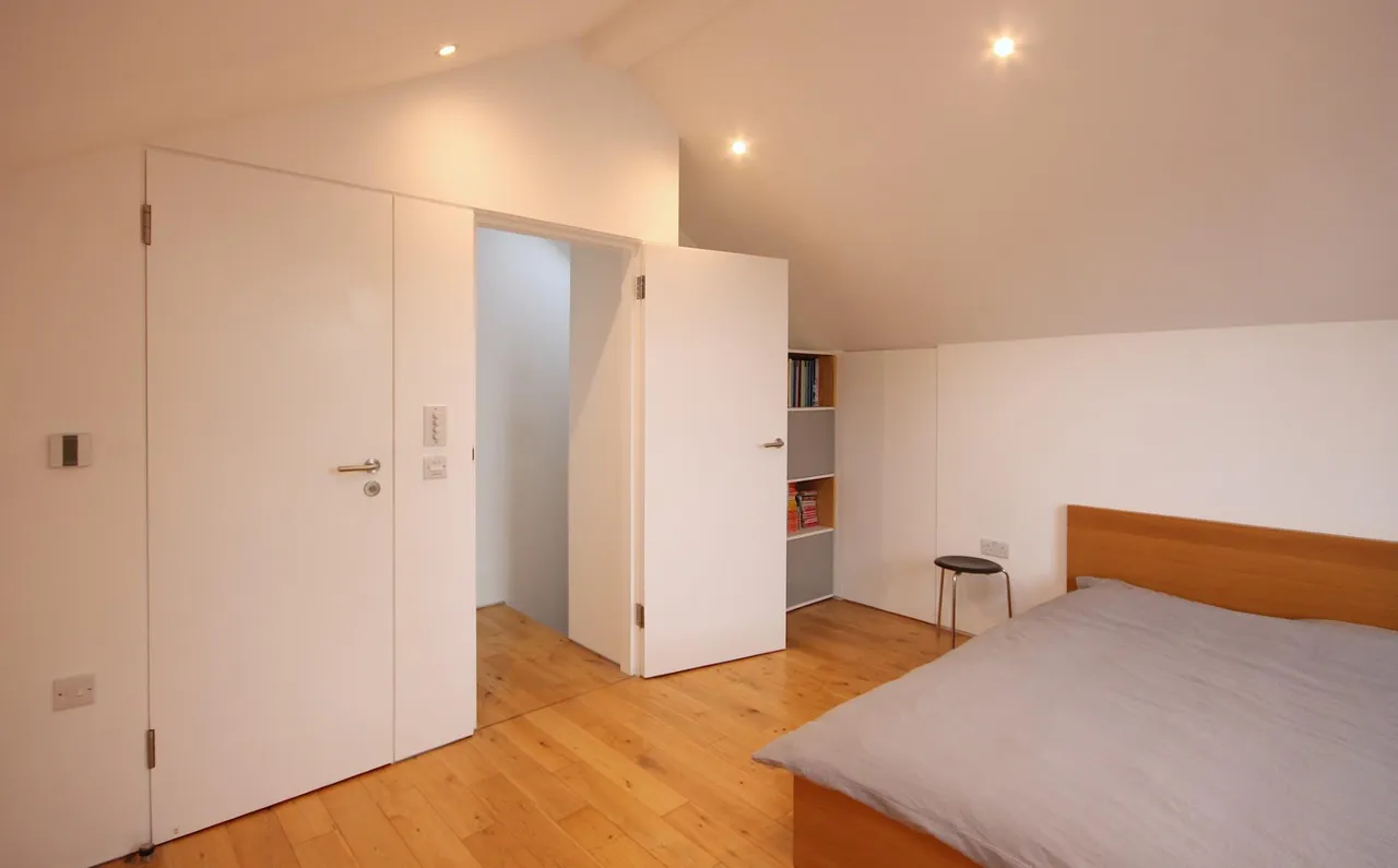Oakdale Road, London, SE15, photo 17