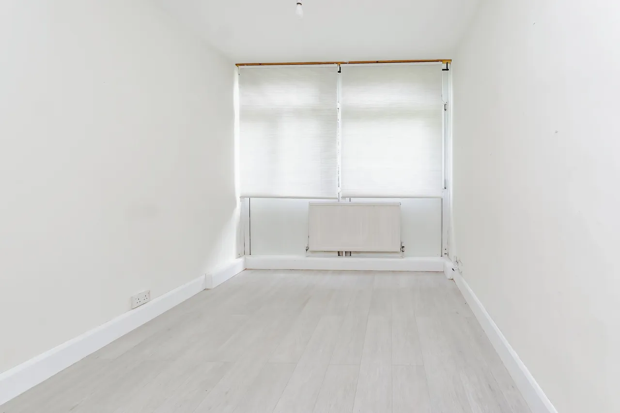 West Drive, London, SW16, photo 13